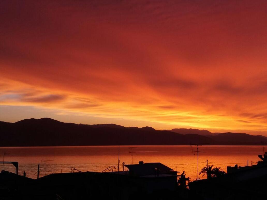Σελιανίτικα, Διαμέρισμα Με Θέα -50Μ Από Τη Θάλασσα Buitenkant foto